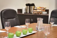 Embassy Suites by Hilton Temecula Valley Wine Country - breakfast