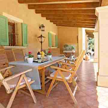 Sa Vall des Fangar: Idyllic Location in the Countryside, Large Pool, Garden, Internet Others