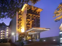 De Java Hotel Bandung Hotels near Tjendana Bistro