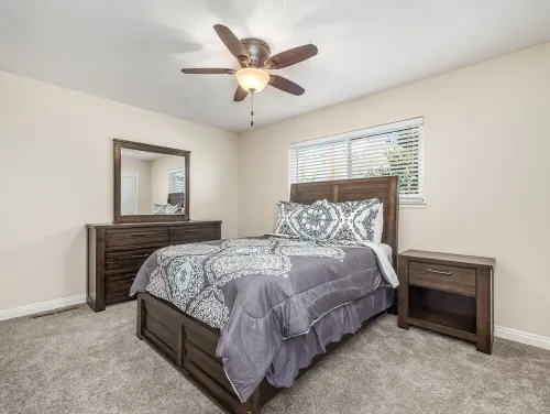 Clovis House with Foosball, 2-Car Garage!