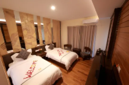 The Home Hotel Hotel di 