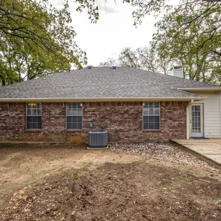 Spacious Brick House 3BR 2BA A+
