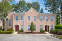 Legends Golf Resort Condo, 4 Beds, 2 Bath Pool access near Coastal Carolina Univ - WiFi