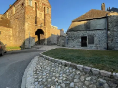 Apartment 100 m from the Bay of the Somme 索姆河畔聖瓦萊里酒店