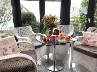 Fantastic Villa Whirlpool, Sauna, Wood-Burning Fireplace, Barbecue, High-Speed Internet