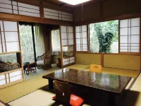 Houjyoukan Bekkan Hotels in Daigo