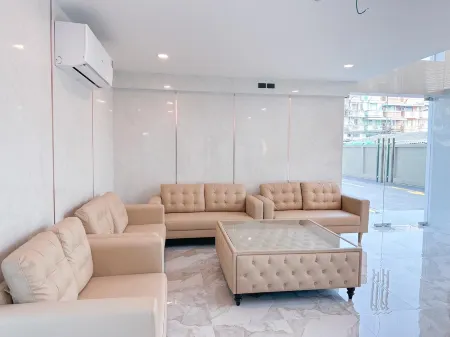 KINTON HOTEL Отели в г. Phra Samut Chedi