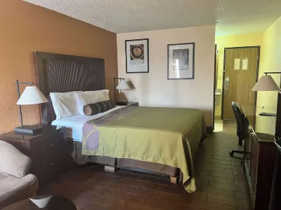 Motel 6 Deming, NM