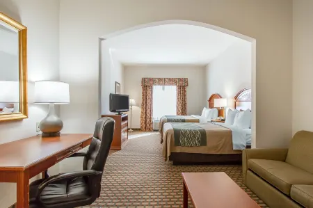 Comfort Inn & Suites Norman Near University