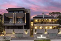 The Albert Mosman Hotel dekat Clifton Gardens