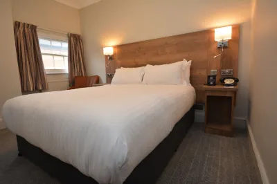 The Rugby Hotel Hotels near St. Marie’s Catholic Church