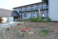 Farm Kundratice Hotels in Radesin