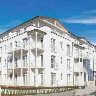 Nymphe Strandhotel & Apartments Hotel Exterior