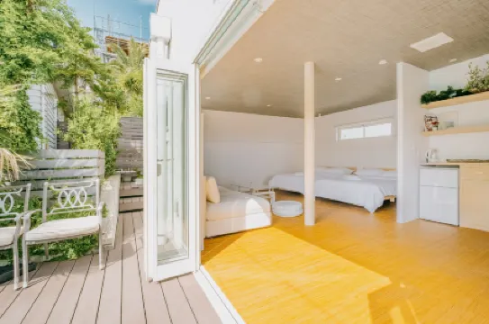 Casablanca Pool House