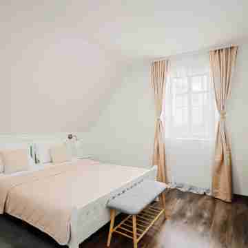 Green Lakes House Rooms