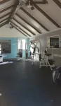Surrey Resort - Gym
