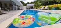 Mama Taras Luxury Villa - Villas