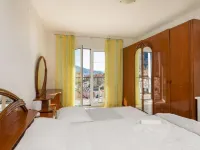 Omis River & Sea Escape - balcón