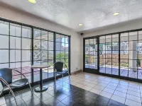 Super 8 by Wyndham Livermore Hotels in Alameda County