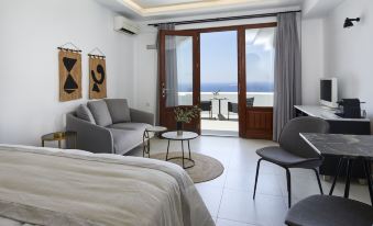 Petit Palace Suites