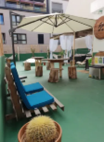 仙人掌青年旅舍