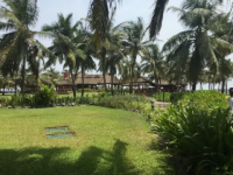 La Palm Royal Beach Hotel