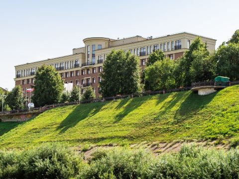 Hotel "tom River Plaza"