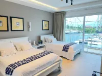 Marina Hotel at Shelter Bay Hotel a 