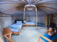 Lake Forest Lodge Hotels in 