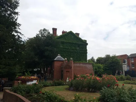 2013 Willerby Sunset Static Caravan Holiday Home Отели в г. Клактон-он-Си