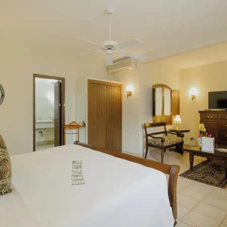 Hotel Hacienda Los Laureles