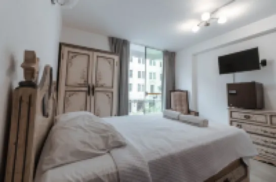 โรงแรมเอลพลาซา เซนโทรเดลิมา