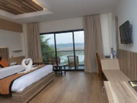 Park Safari Resort Hotels in Chitwan