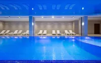 Hilton Garden Inn Samarkand - piscina