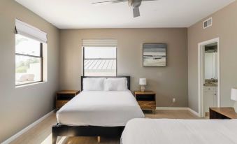 Ivory I by AvantStay Modern Home w Stunning Views Close to Old Town