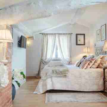 Casa Rosalba in Lucca Rooms