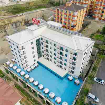 BERLİN SUITE HOTEL Hotel Exterior