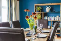 Over the Horizon Lodges Hotels in Calstock