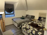 Charming 6-Bed Apartment in Wembley Area Hotels in Brent
