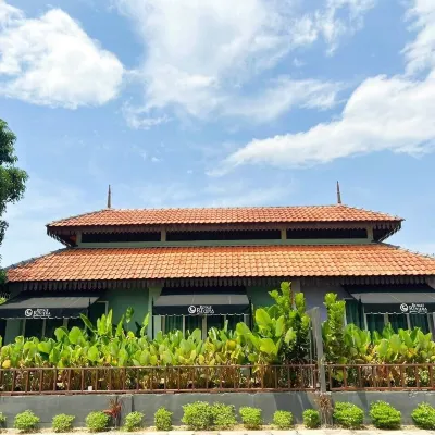 皇家裡維埃拉度假村-私人泳池別墅 鄰近達泰灣海灘的酒店