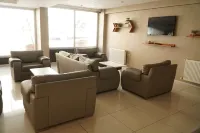 HOTEL CINAS - 2-Star