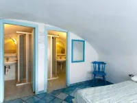 Ring Hostel Hotels in Forio