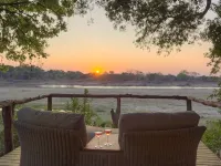 Shawa Luangwa Camp Hotels in Mambwe