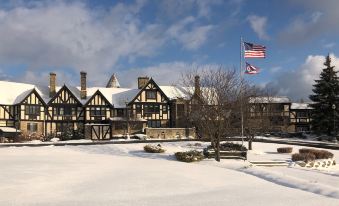 Punderson Manor Lodge and Conference Center