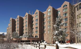 Hyatt Place Keystone / Dillon