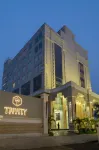 Trinity Grand Hotels in der Nähe von Judev Garden