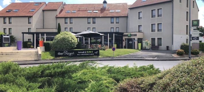 Ibis Styles Clermont-Ferrand le Brézet Aéroport Ξενοδοχεία στην πόλη Clermont-Ferrand