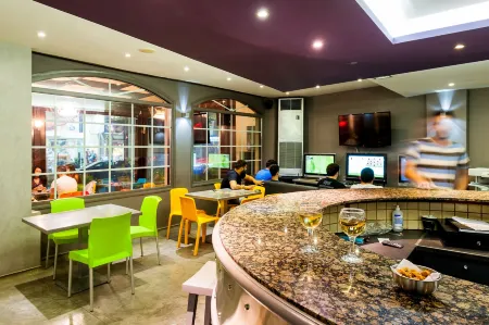 Elina Hotel Apartments Отели в г. Pigianos Kampos