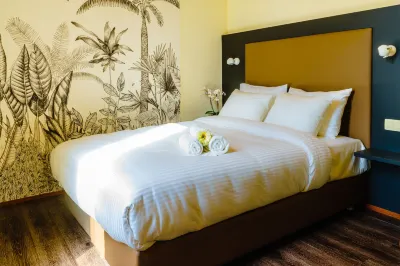 Aparthotel de Beek Anno 1410 Hotels near Crypte