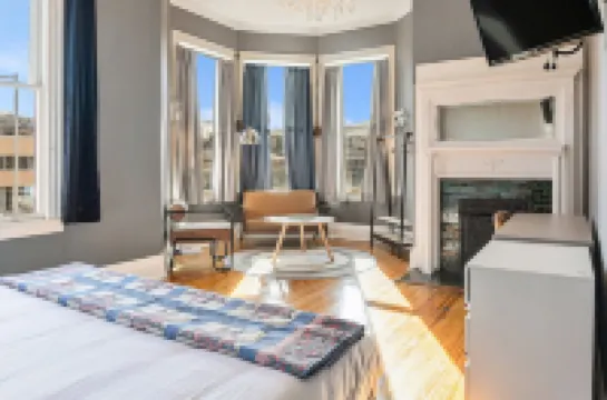 Hassinger Daniels Guest House Hotels in 